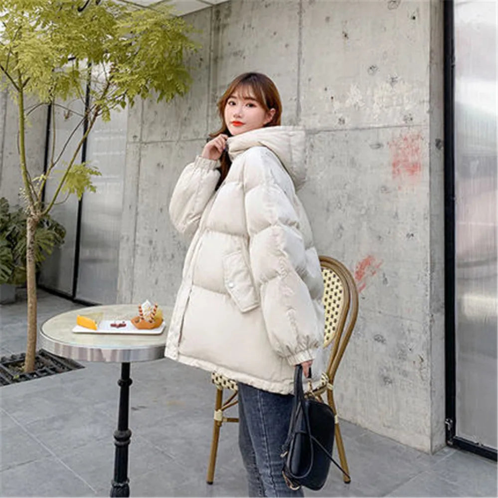 Warme Oversize-Daunenjacke für Damen – Trendige Winterjacke mit Reißverschluss & Kapuze