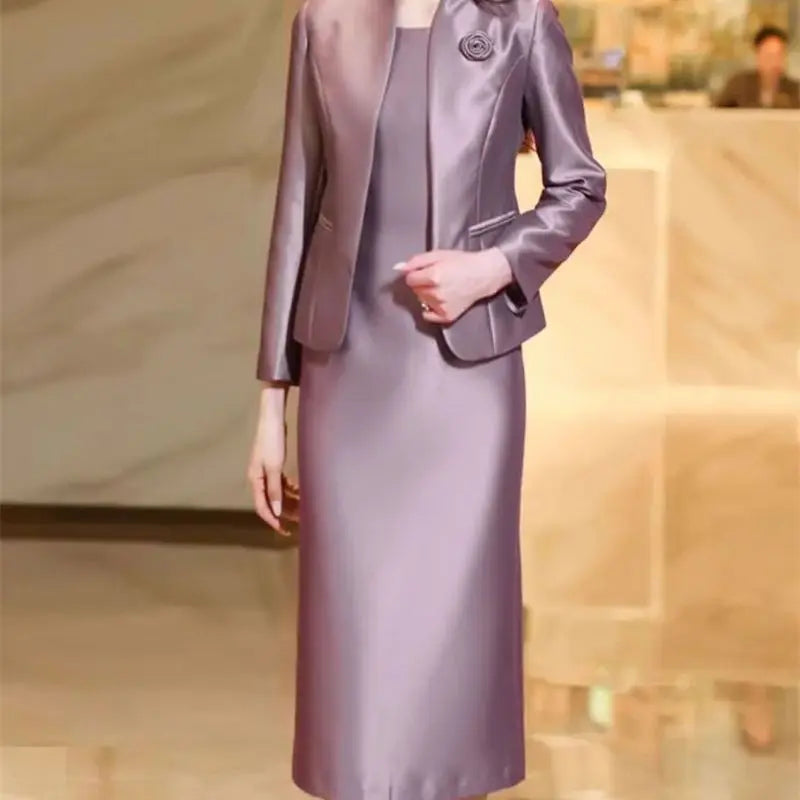 Elegantes Damen Kostüm – Zweiteiliges Set mit Blazer & Rock für Business oder Anlass