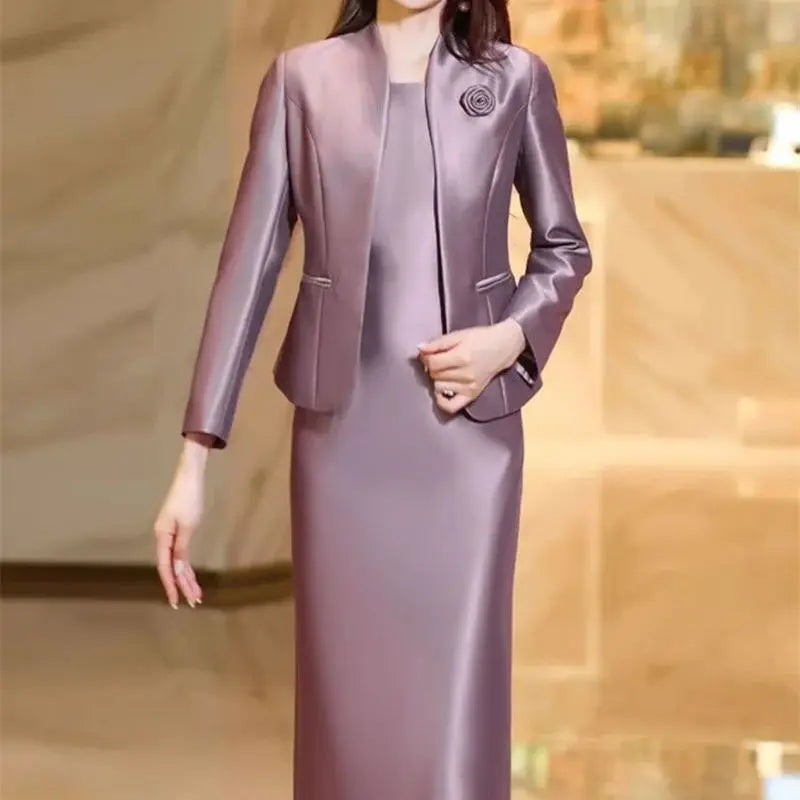 Elegantes Damen Kostüm – Zweiteiliges Set mit Blazer & Rock für Business oder Anlass