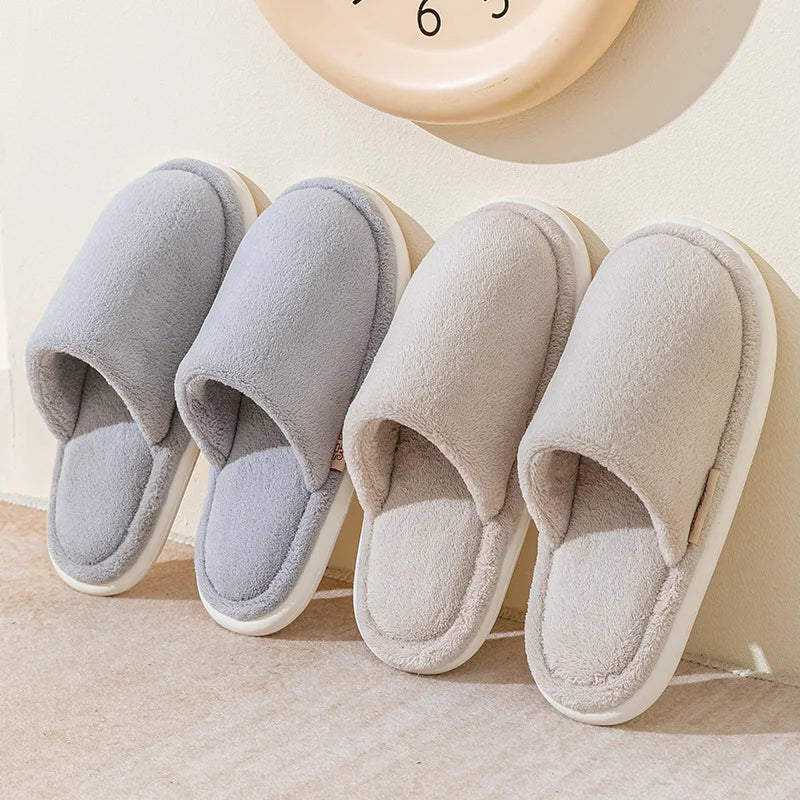 Hausschuhe aus Baumwolle für Damen, Winter mit dicker Sohle, 2024 neue warme Hausschuhe aus Wollstoff für Herren, Winter