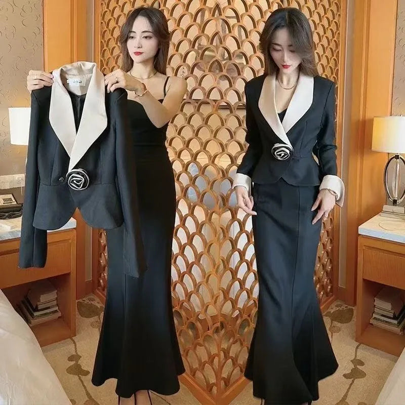 Elegantes Damen Business Outfit – Zweiteiliges Set mit Blazer & Rock